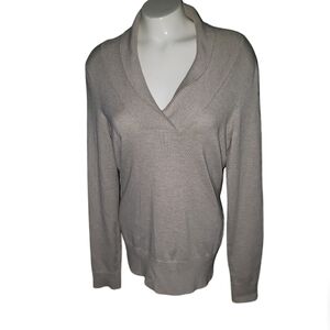 White House Black Market  ladies beige sweater